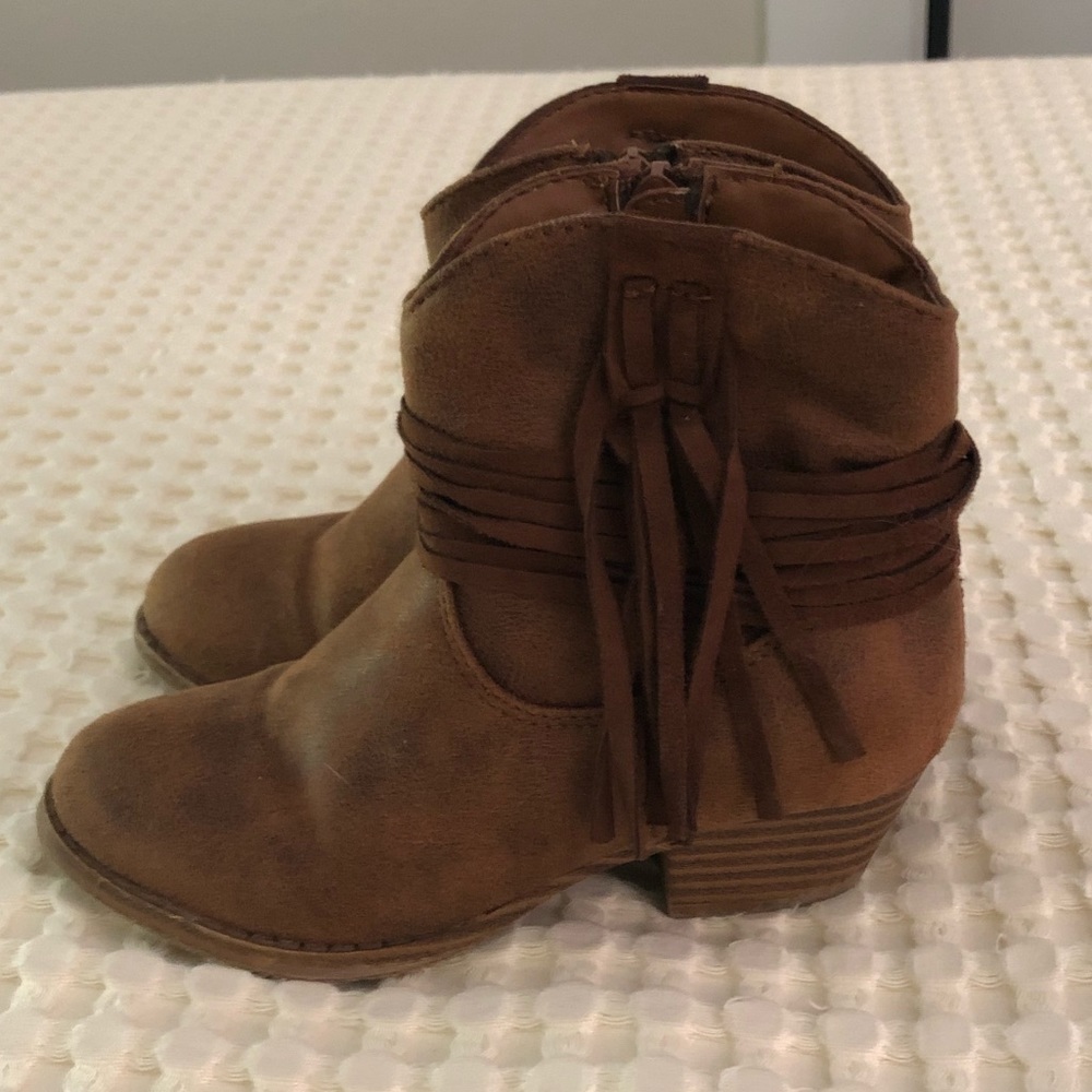 Girls Bohemian Fringe Boots